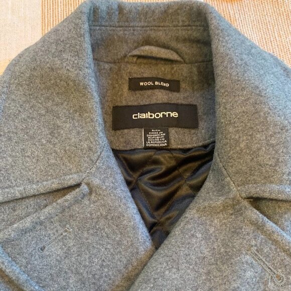 Mens Claiborne Wool Blend Pea Coat - Excellent Used Condition - Size Small - Picture 3 of 11